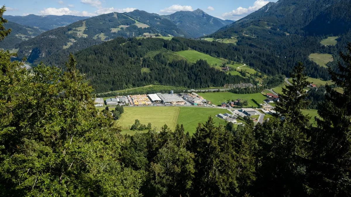 Salzburger Holzhändler Weiss meldet Konkurs an